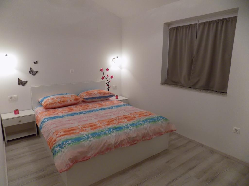 Apartments Sofija 沃希 外观 照片